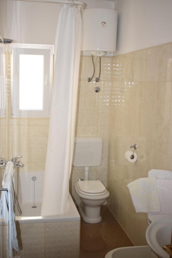 Apartmani Katica Novalja Eksteriør bilde