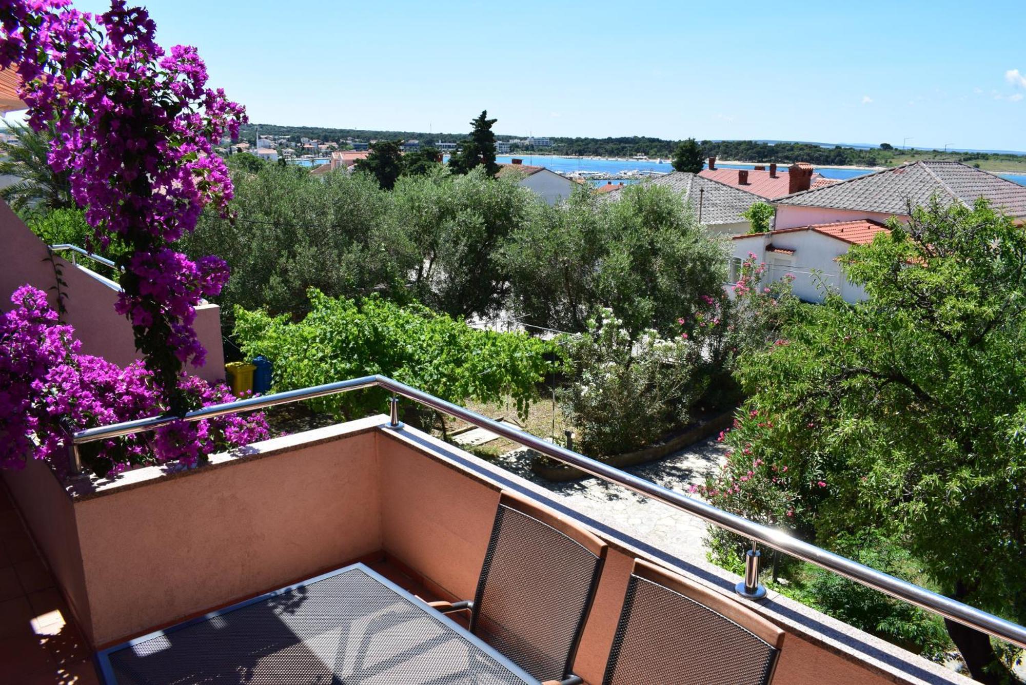 Apartmani Katica Novalja Eksteriør bilde